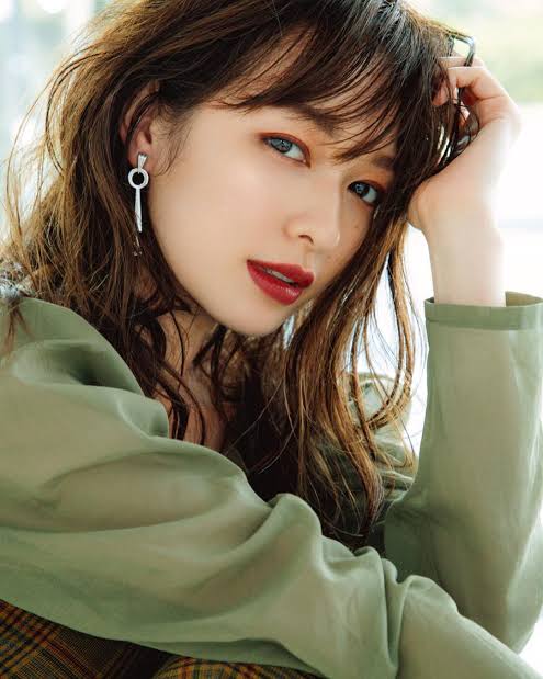 女性アイドル、女優のメイクを語るトピ