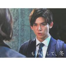 スーツにリュックの男性はアリですか？