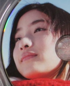 石原さとみ、新人ADに変装！ 視聴者「変装してもかわいさダダ漏れ」