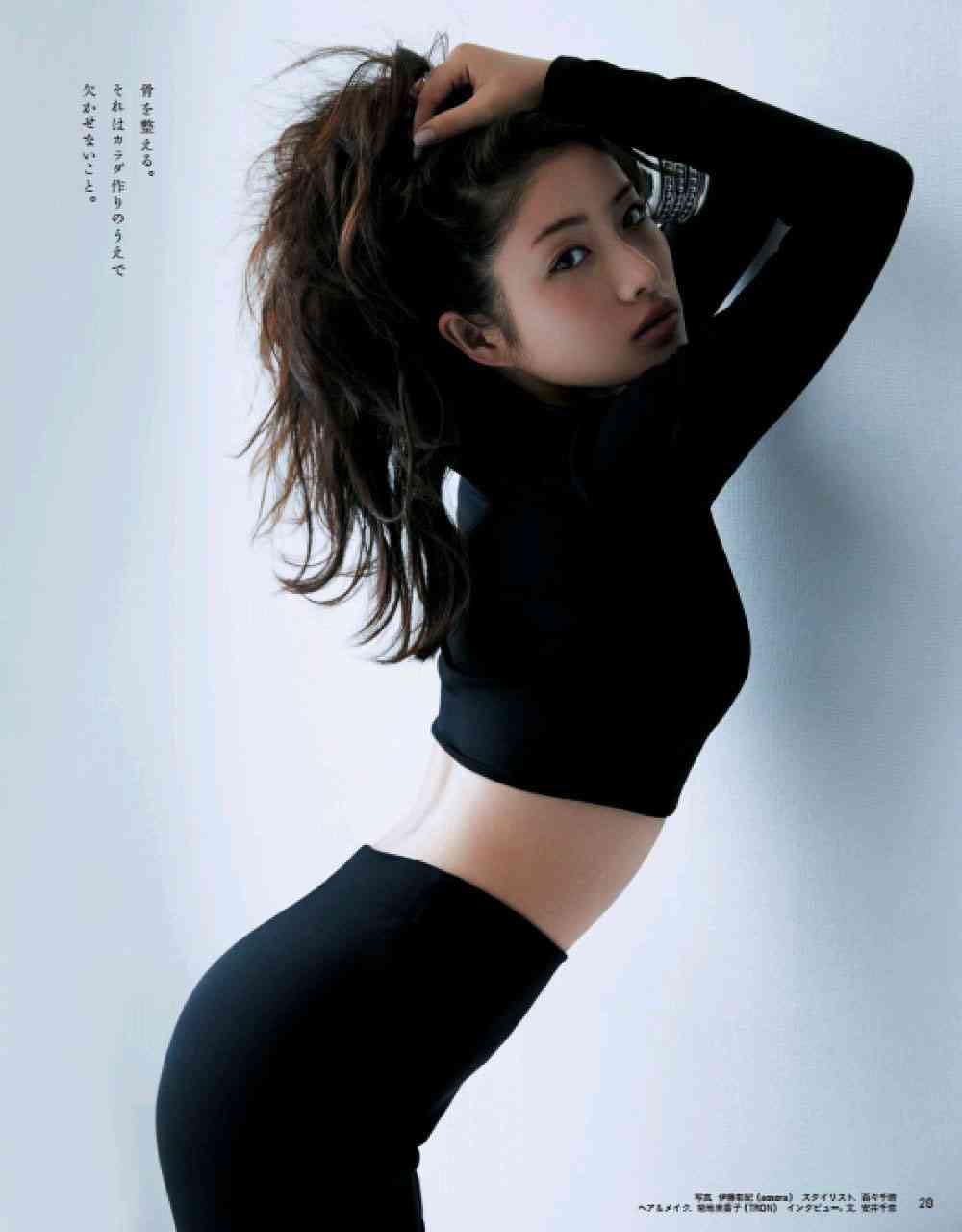 石原さとみ、新人ADに変装！ 視聴者「変装してもかわいさダダ漏れ」