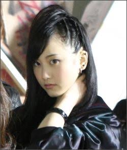 松井玲奈「勝ち組」に急浮上　「元AKB」の看板に苦悩する卒業生たち