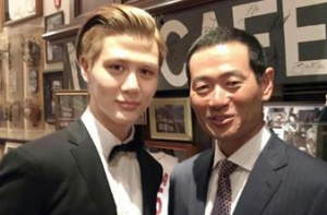 Matt、憧れの矢田亜希子&成田凌と密着ショット「朝までコースで騒ぎ過ぎた」