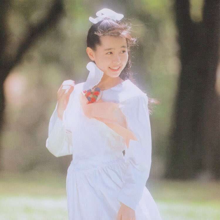 80年代アイドルのファッションが好き