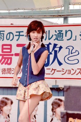 80年代アイドルのファッションが好き