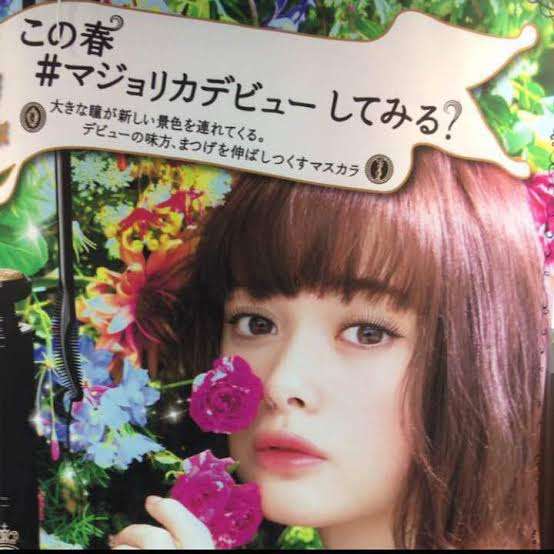 浜辺美波のあまりの可愛さにCM撮影スタッフ泣く