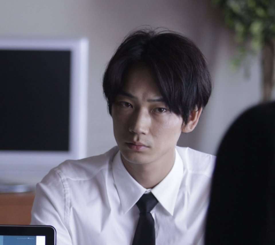 色んな綾野剛が見たい