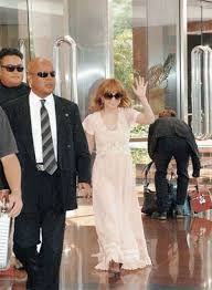 早くも映像化プラン!? ベストセラー・浜崎あゆみ「M」に急展開？