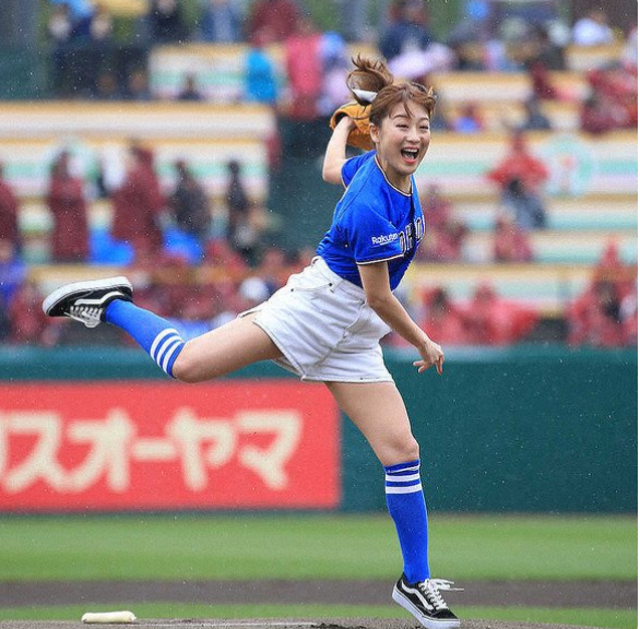 鈴木奈々、ナチュラルショット公開「すっぴん？」「透明感すごい」と絶賛の声