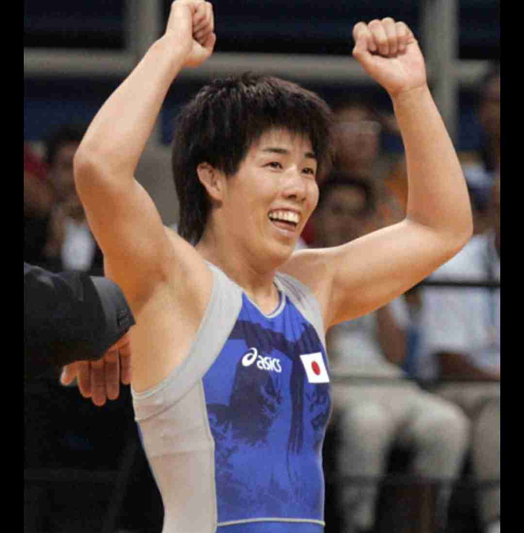 吉田沙保里さん、ギネス新記録達成で国民栄誉賞３ショット「レジェンド三人組」など反響