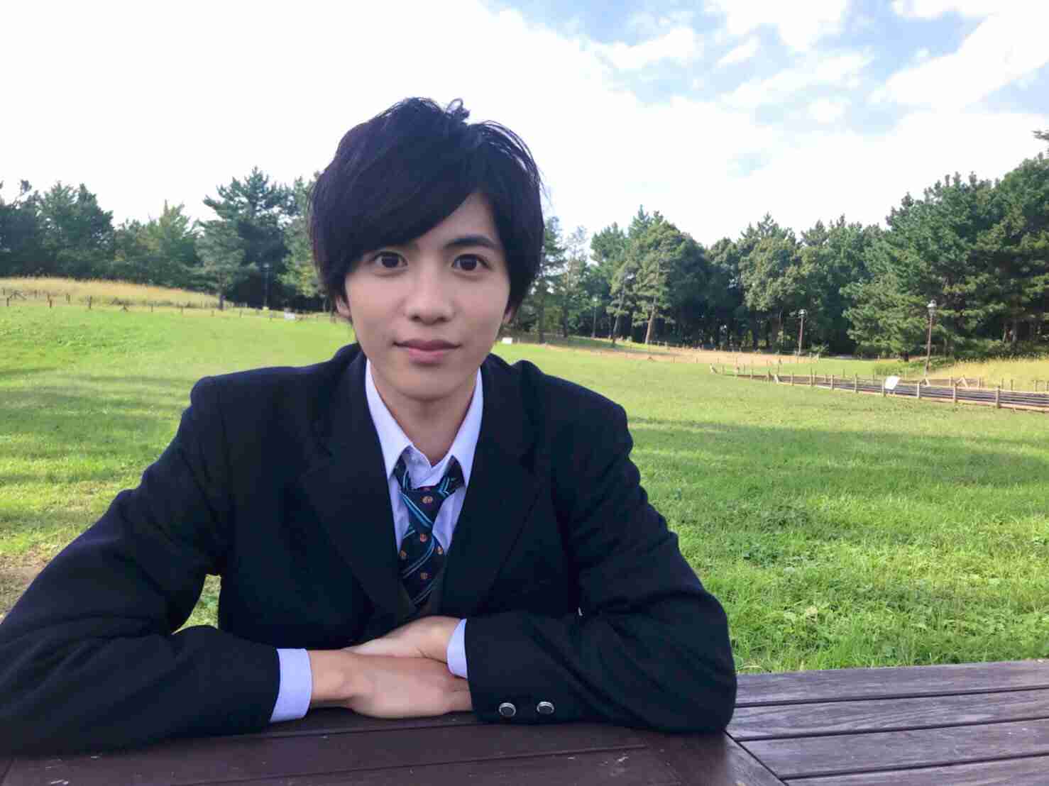 芸能人の写真でPTA会報を完成させよう
