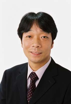 芸能人の写真でPTA会報を完成させよう
