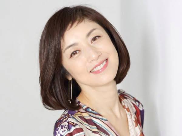 芸能人の写真でPTA会報を完成させよう