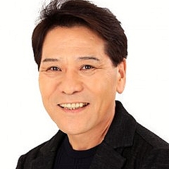 芸能人の写真でPTA会報を完成させよう