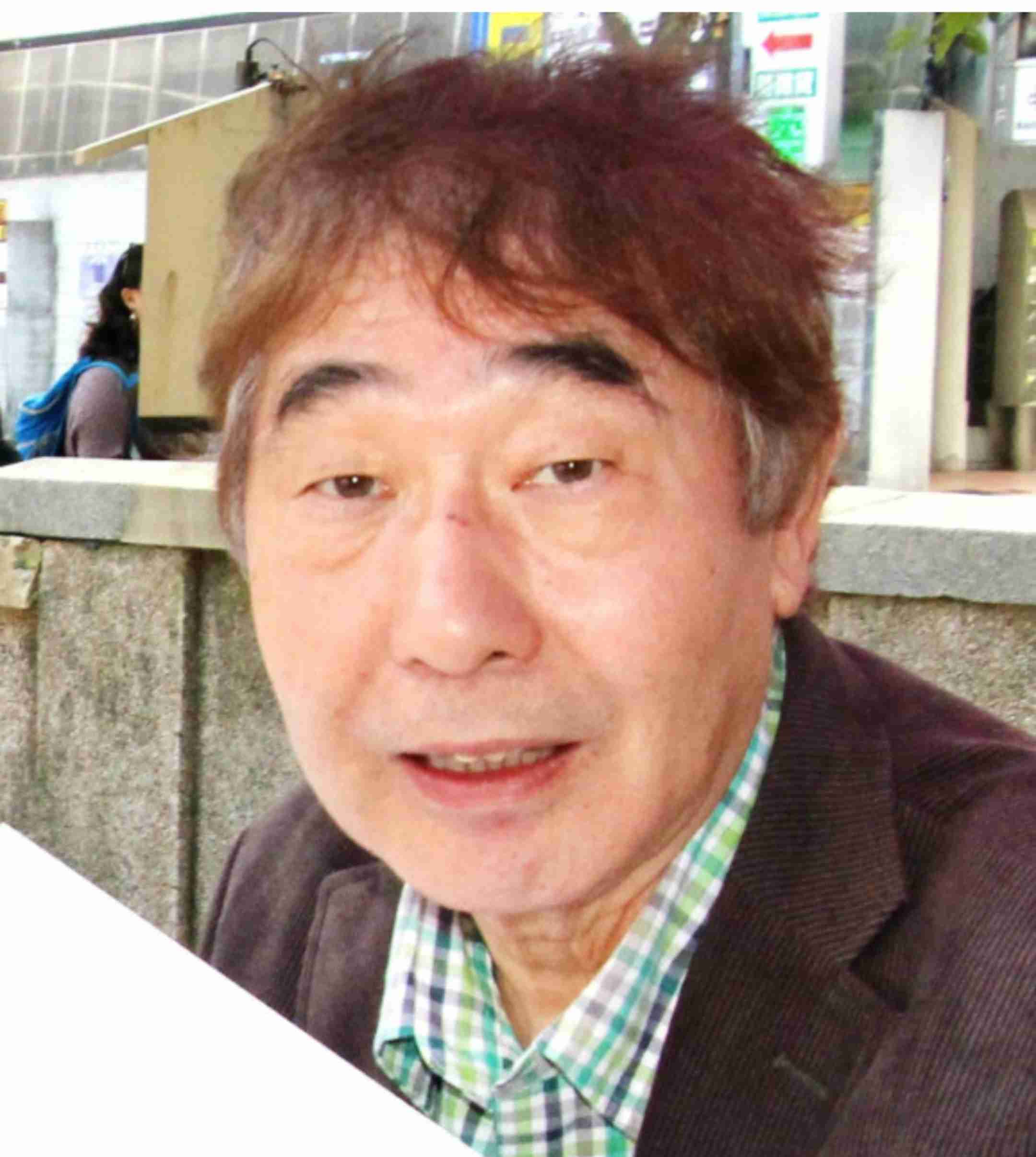 芸能人の写真でPTA会報を完成させよう