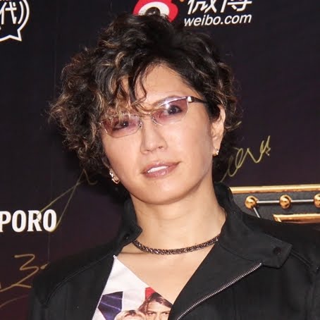 芸能人の写真でPTA会報を完成させよう