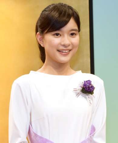 西野七瀬、ジャケットスタイルで新境地のカッコよさ 「第二ステージ」への思い語る
