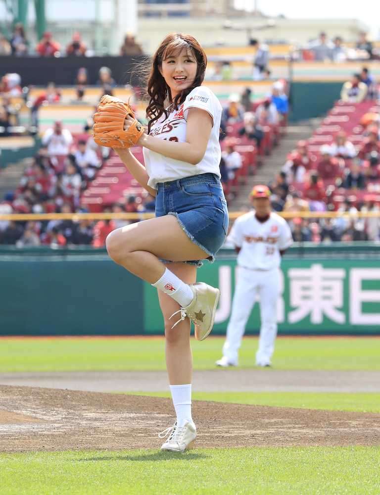 始球式やった有名人が見たい