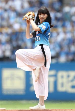 始球式やった有名人が見たい