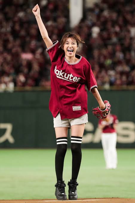 始球式やった有名人が見たい