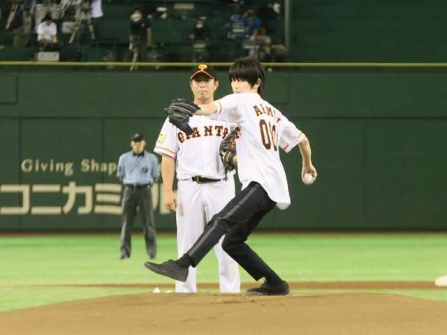 始球式やった有名人が見たい