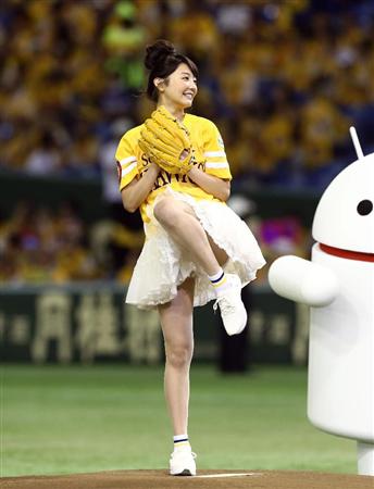 始球式やった有名人が見たい
