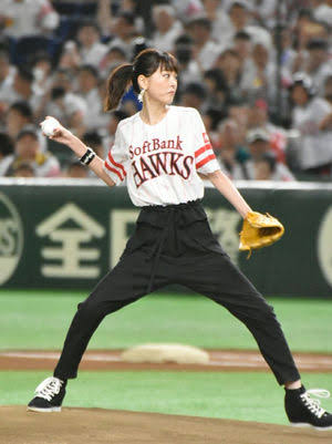 始球式やった有名人が見たい