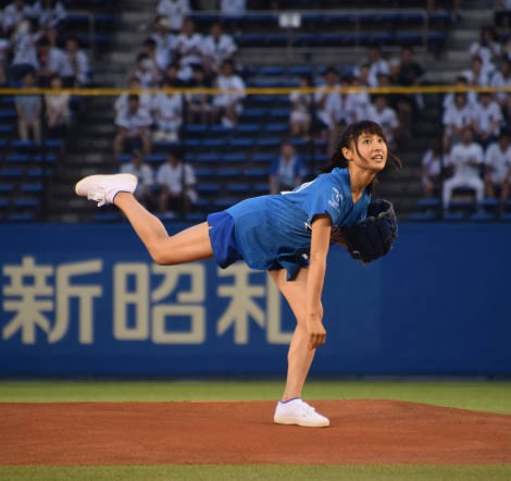 始球式やった有名人が見たい
