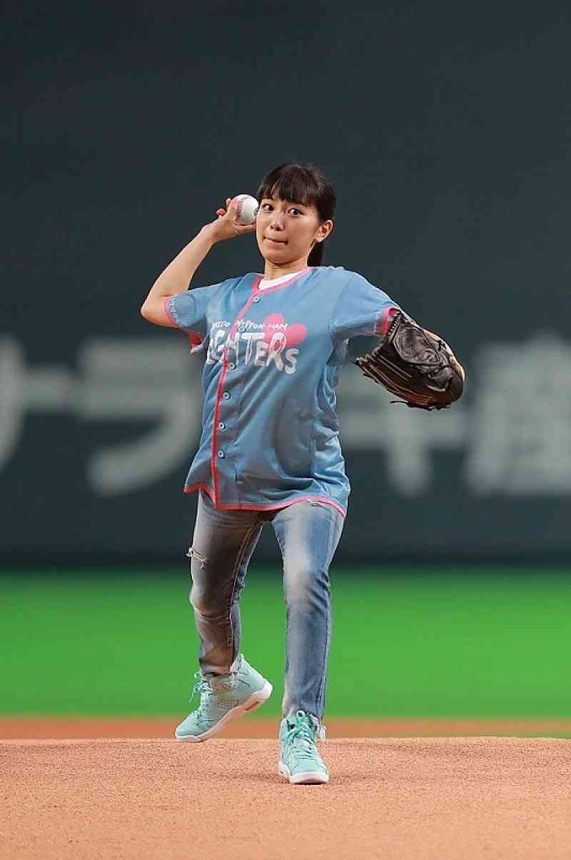 始球式やった有名人が見たい