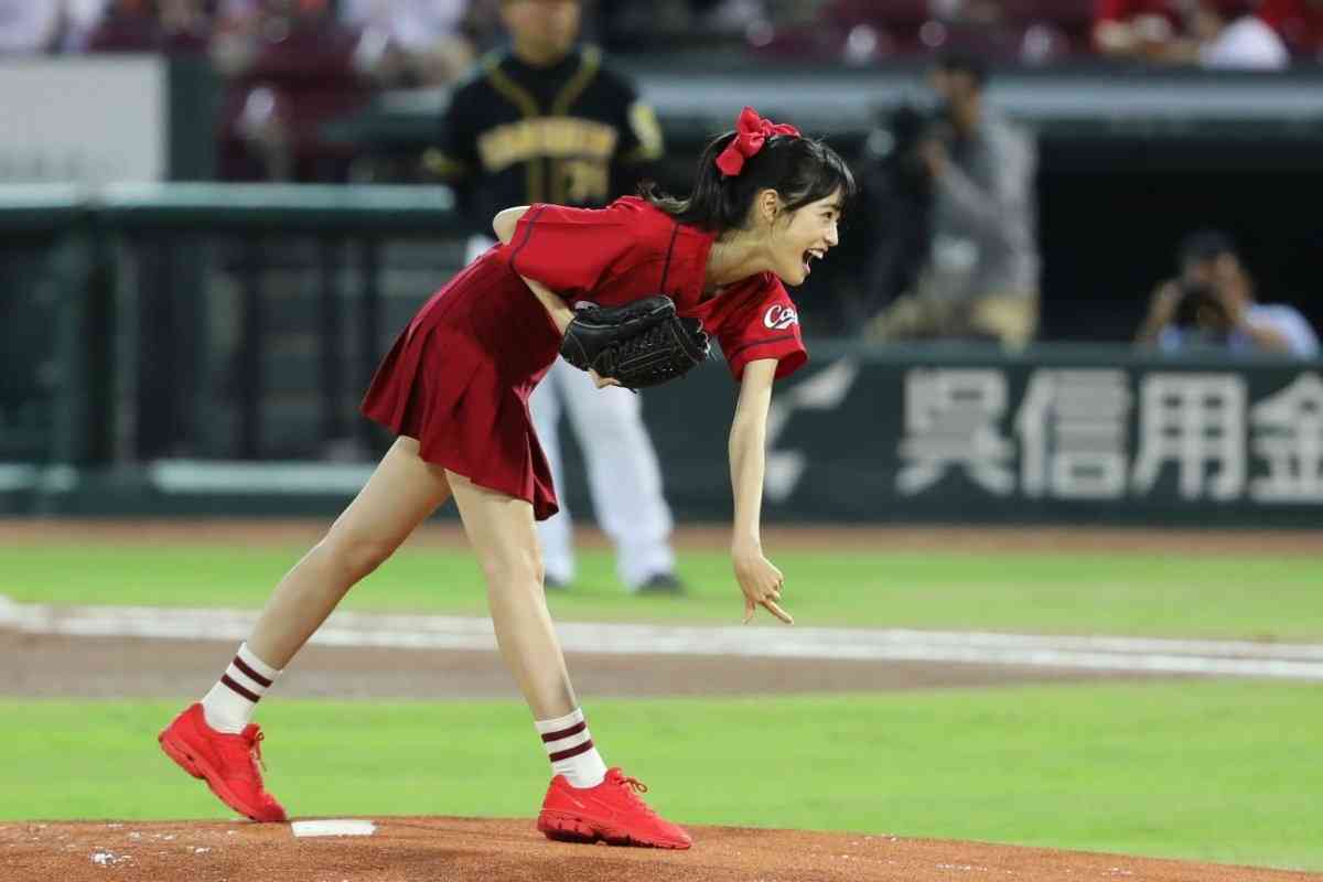 始球式やった有名人が見たい
