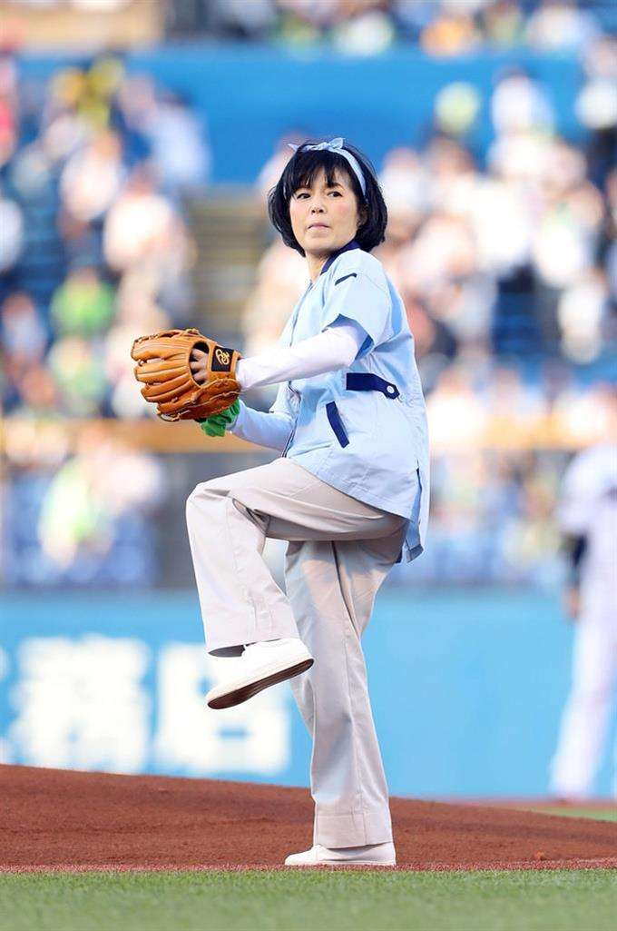 始球式やった有名人が見たい