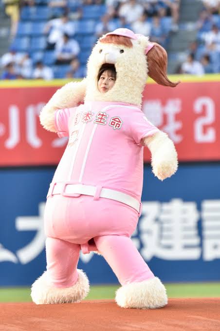 始球式やった有名人が見たい