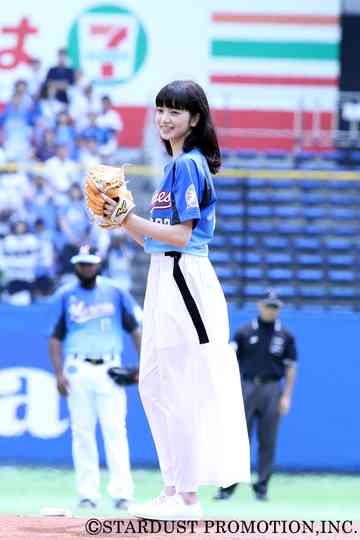 始球式やった有名人が見たい