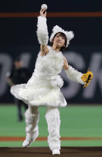 始球式やった有名人が見たい