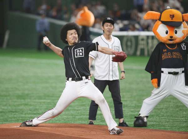 始球式やった有名人が見たい