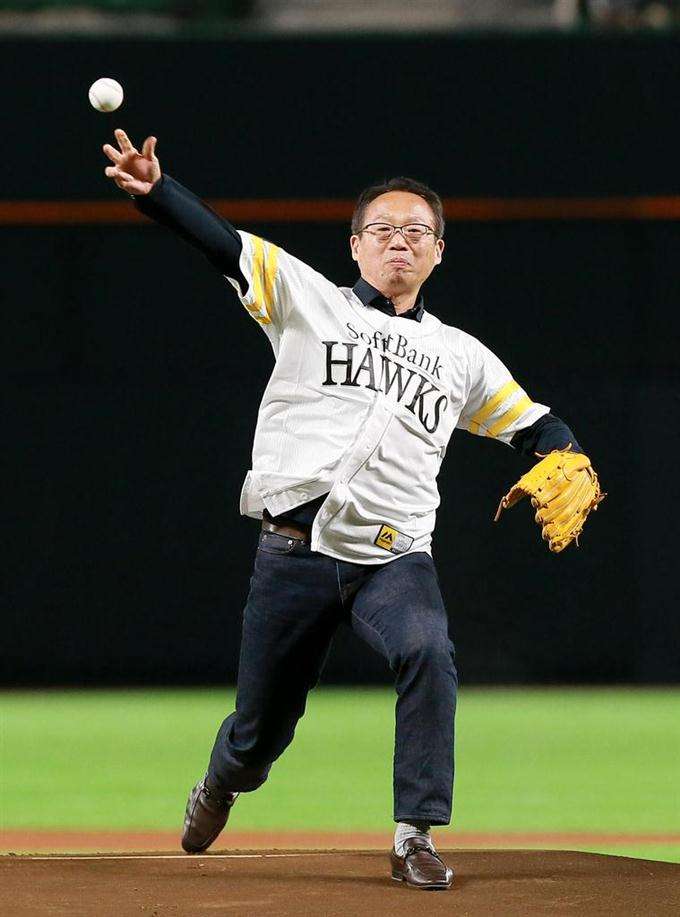 始球式やった有名人が見たい