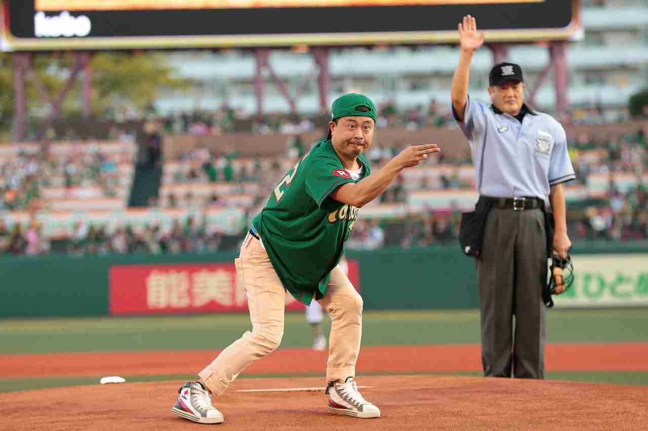 始球式やった有名人が見たい