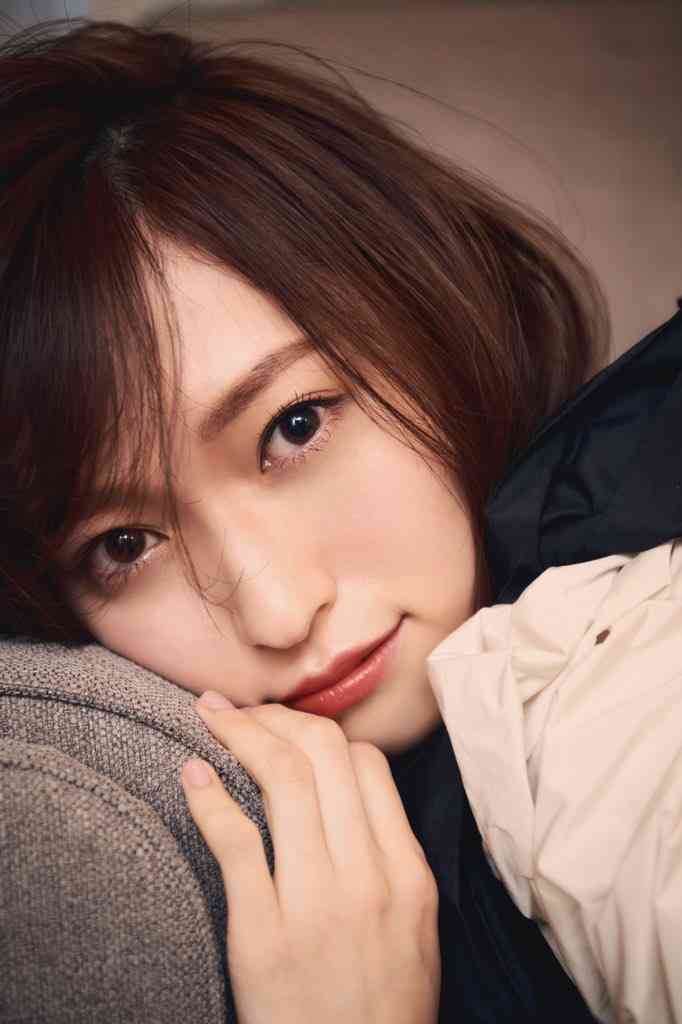 山口真帆、24歳誕生日に初写真集