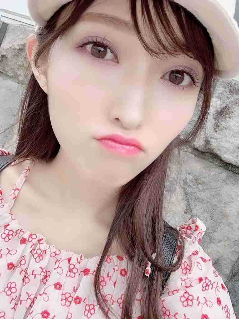 山口真帆、24歳誕生日に初写真集