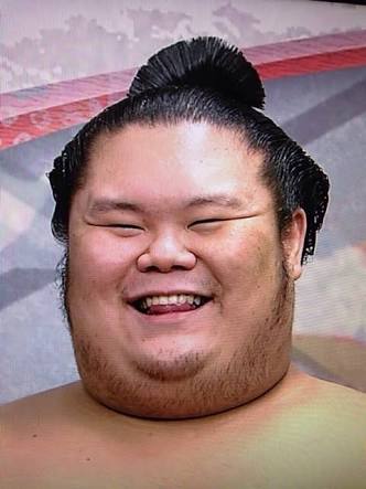 我が子は身内以外で誰に似てると言われる？