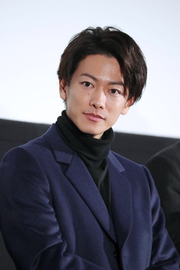 佐藤健、無精ヒゲ姿で新境地!白石和彌監督「ひとよ」撮影現場に潜入