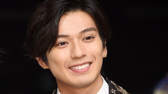 新田真剣佑、偶然ばったりのイケメン3ショットに反響！