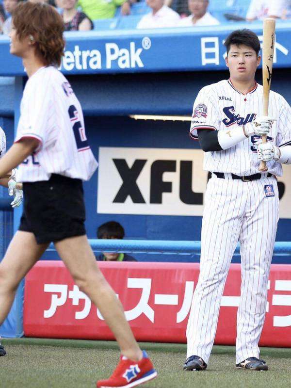 疑い深い性格の人