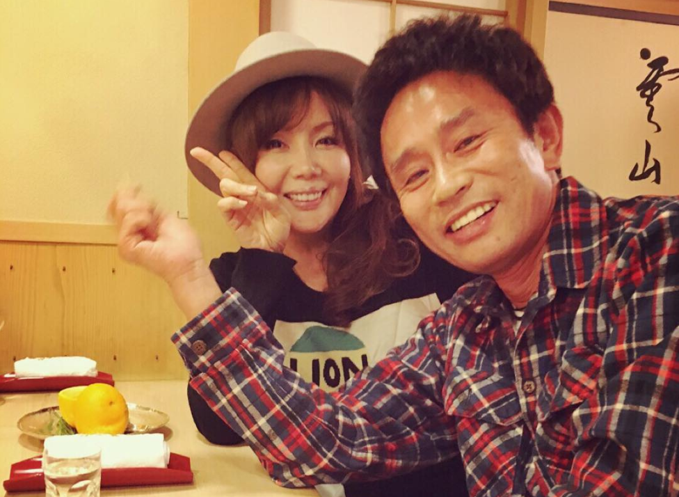 幸せアピールしてる人って幸せじゃないの？