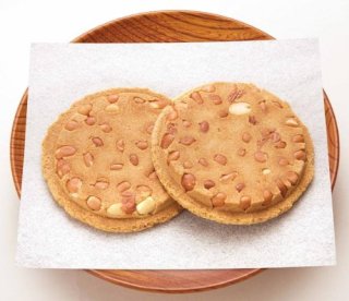 カリカリやハードな食べ物がすき
