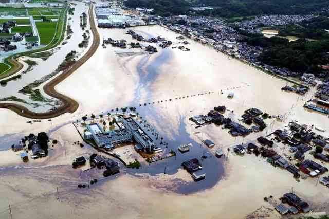 【情報共有】福岡、佐賀、長崎に大雨特別警報　命を守る行動を