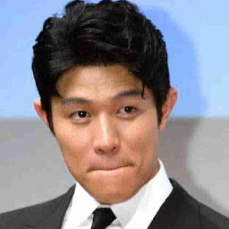 【画像トピ】「にらめっこ」で、ほぼ負けかかっている方です！