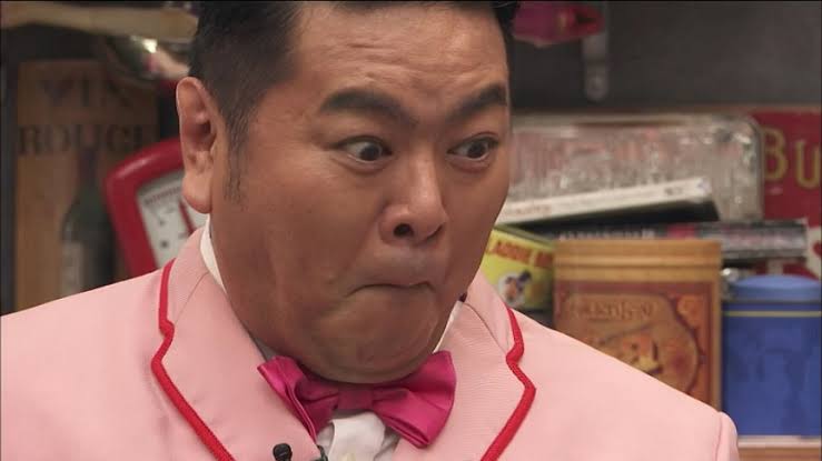 【画像トピ】「にらめっこ」で、ほぼ負けかかっている方です！