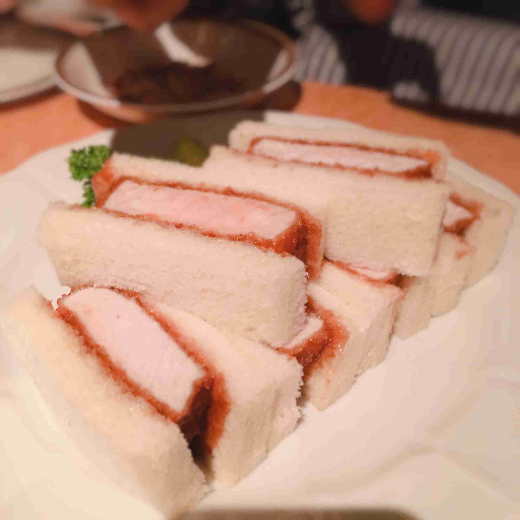 駅名を書くと誰かがオススメのお店を教えてくれるトピ