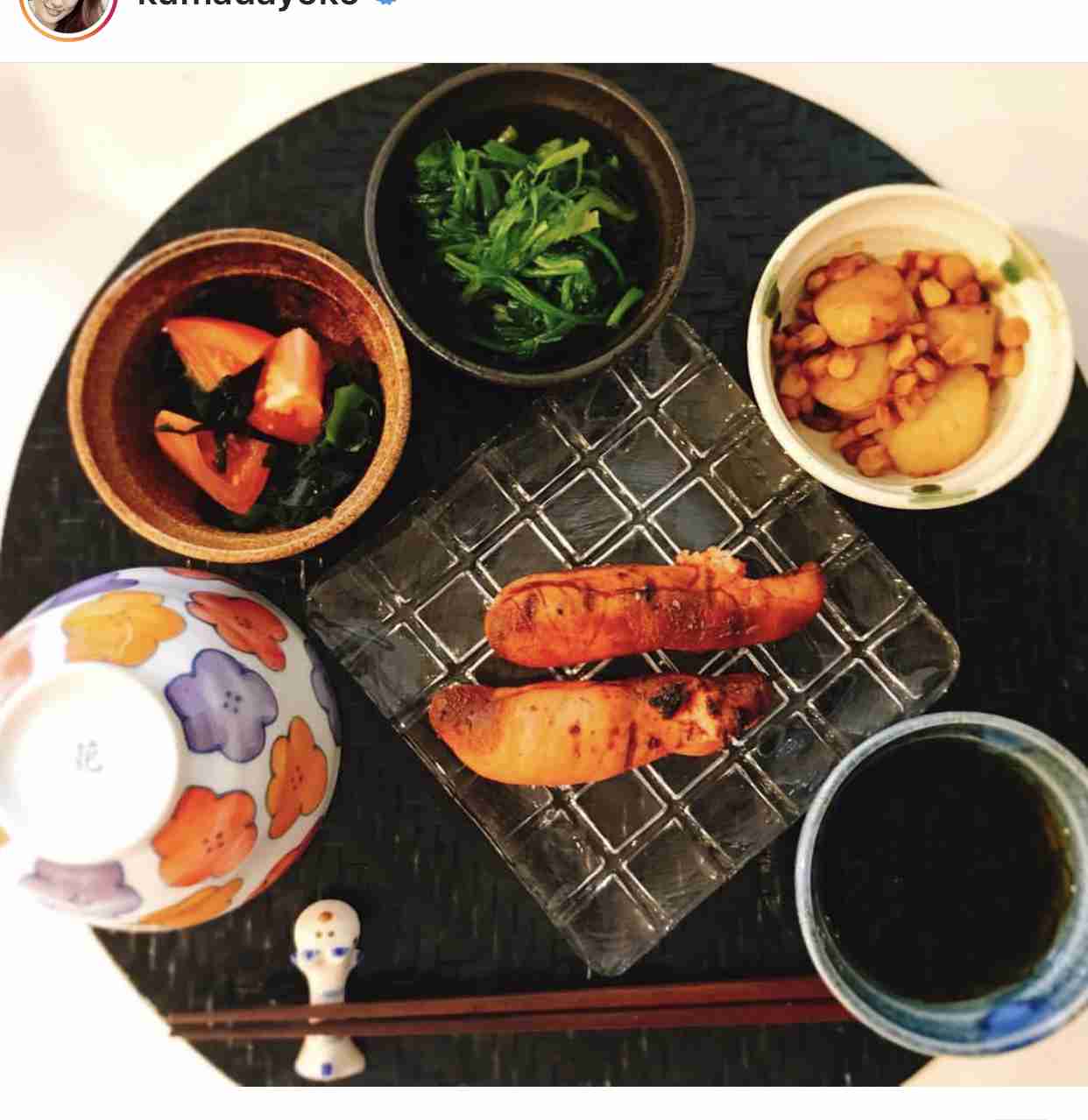 熊田曜子、”焼き鳥が17本並ぶ”お家ディナーを紹介「うわー　めっちゃ美味しそう～」