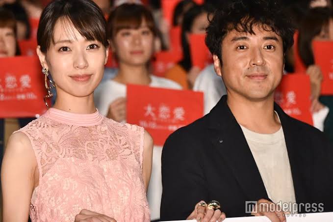 戸田恵梨香、誕生日を迎え記念ショット公開　比嘉愛未「おめでとう」
